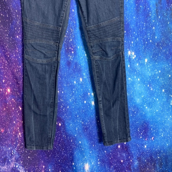 Converse One Star-Medium Wash Skinny Jeans 8 Fit 5 - Picture 3 of 10